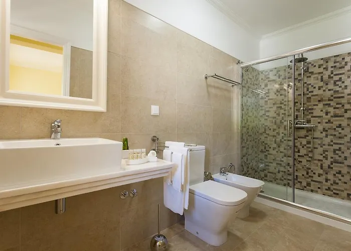 فيلة Branca Do Castelo *